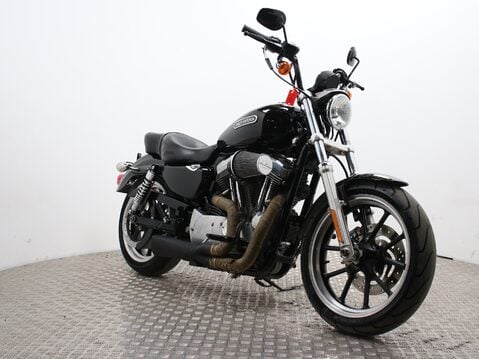 Harley-Davidson XL883 N IRON SPORTSTER SUPERLOW 2