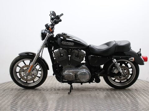 Harley-Davidson XL883 N IRON SPORTSTER SUPERLOW 5