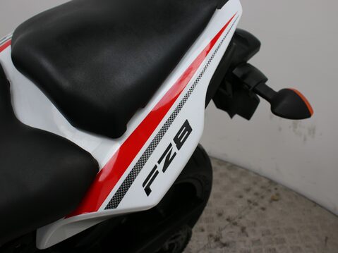 Yamaha FZ 8 FZ-8N 27