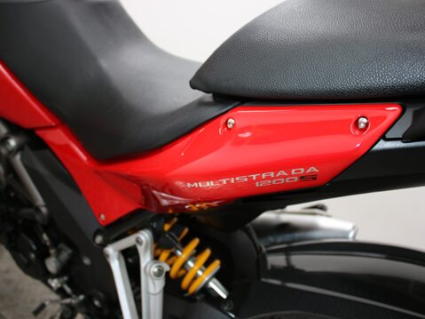 Ducati Multistrada 1200 MULTISTRADA 1200 S 21
