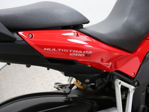 Ducati Multistrada 1200 MULTISTRADA 1200 S 22