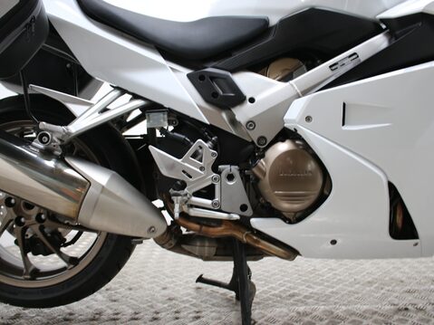 Honda VFR800F VFR 800 F-E 21