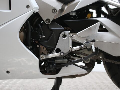 Honda VFR800F VFR 800 F-E 32