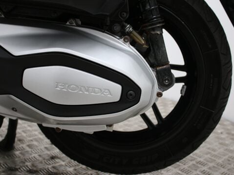 Honda Forza NSS 350 A-N 18