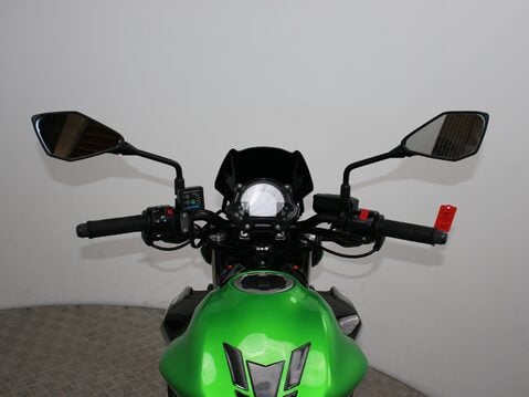 Kawasaki Z650 29