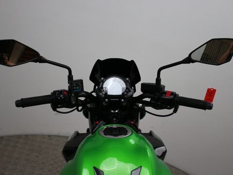 Kawasaki Z650 30