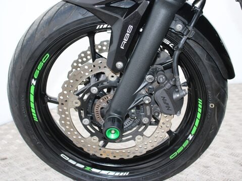 Kawasaki Z650 40