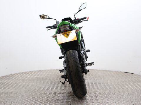 Kawasaki Z650 11
