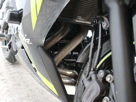 Kawasaki Ninja 650 EX 650 MMFAN 36