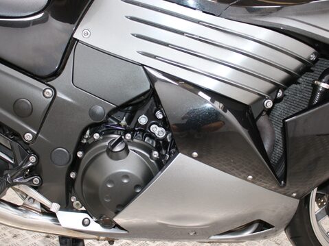 Kawasaki ZZR1400 ZZR 1400 18
