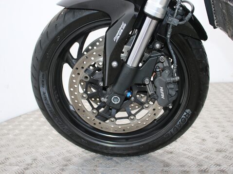 Honda CB1000R CB 1000 RA-9 34