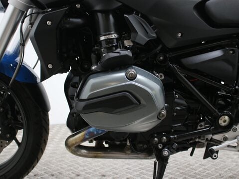 BMW R1200 R 1200 R 24