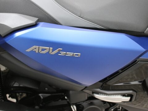 Honda ADV 350 ADV 350 A-R 38