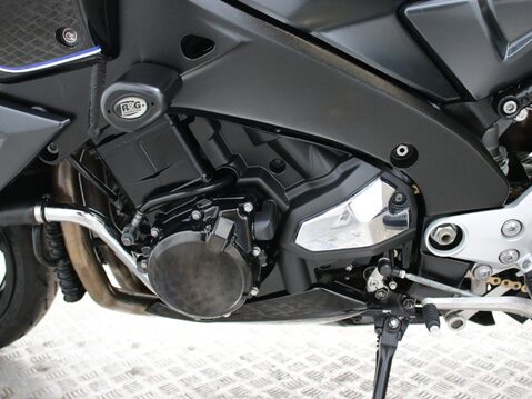 Suzuki GSX1300 B-King GSX 1300 33