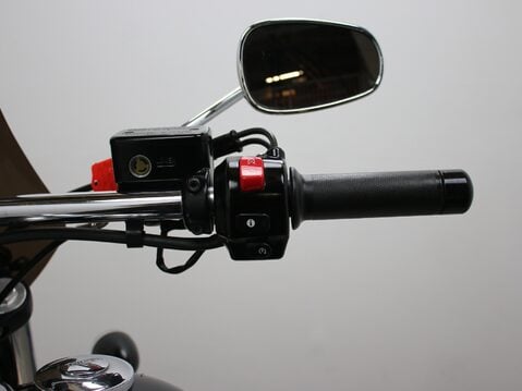 Triumph Thunderbird THUNDERBIRD STORM 26
