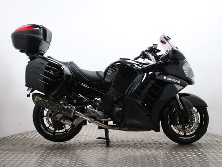 Kawasaki 1400GTR ZG 1400 CCF