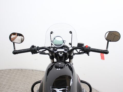 Moto Guzzi V7 V7 STONE SPECIAL EDITION 14