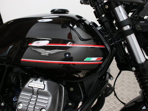 Moto Guzzi V7 V7 STONE SPECIAL EDITION 30