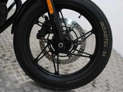 Moto Guzzi V7 V7 STONE SPECIAL EDITION 35