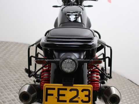 Moto Guzzi V7 V7 STONE SPECIAL EDITION 37