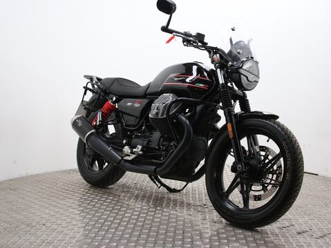 Moto Guzzi V7 V7 STONE SPECIAL EDITION 3