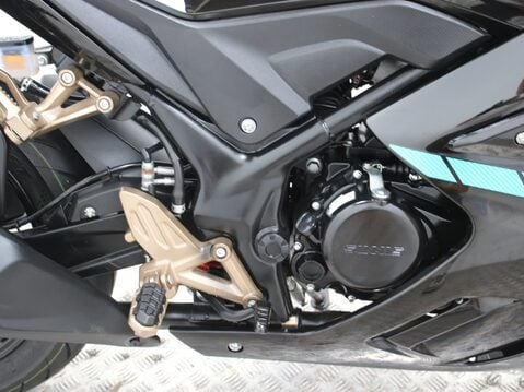 Sinnis GPX 125 GPX 125 14