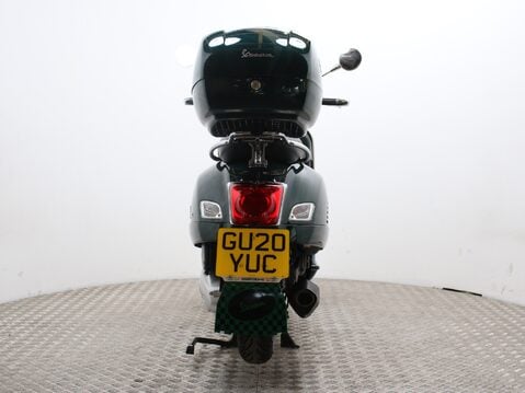 Piaggio Vespa GTS 300 VESPA GTS 300 TOURING ABS 9
