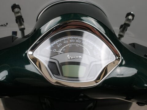 Piaggio Vespa GTS 300 VESPA GTS 300 TOURING ABS 21