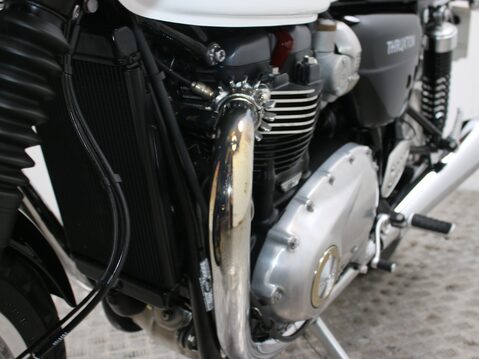 Triumph Thruxton 1200 THRUXTON 1200 17