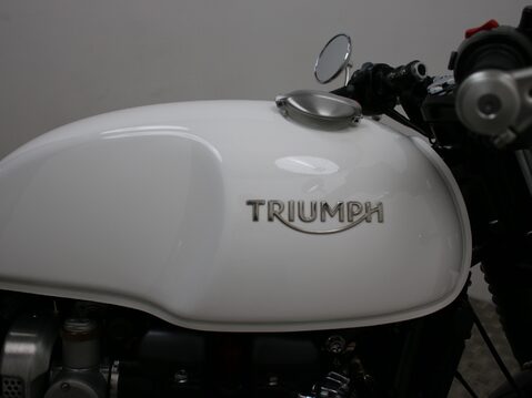 Triumph Thruxton 1200 THRUXTON 1200 30