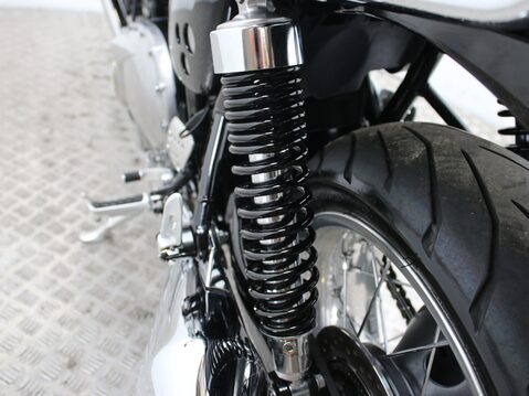 Triumph Thruxton 1200 THRUXTON 1200 32