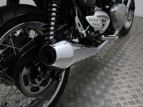 Triumph Thruxton 1200 THRUXTON 1200 35
