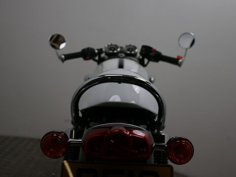 Triumph Thruxton 1200 THRUXTON 1200 40