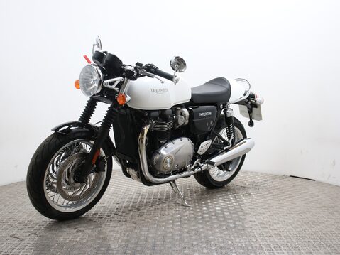 Triumph Thruxton 1200 THRUXTON 1200 6