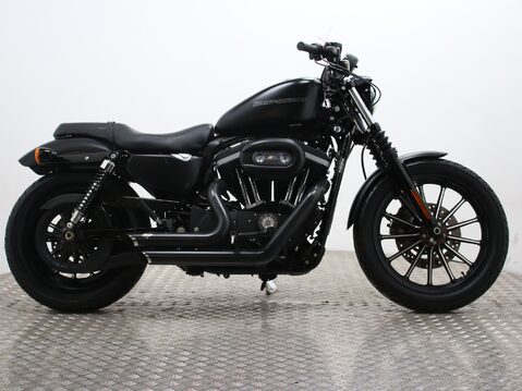 Harley-Davidson Sportster XL 883 N IRON 