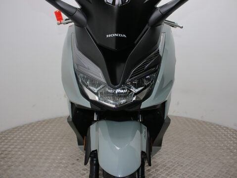 Honda Forza NSS 350 A-N 26