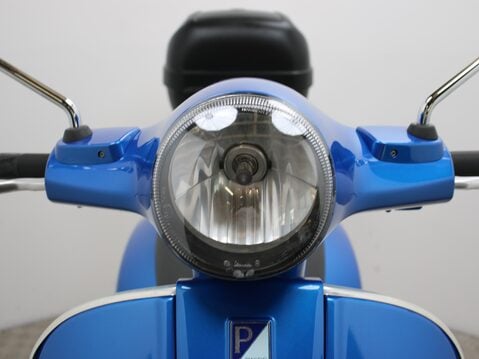 Piaggio Vespa GTS 300 VESPA GTS 300 SUPER ABS 15