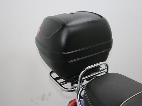 Piaggio Vespa GTS 300 VESPA GTS 300 SUPER ABS 18