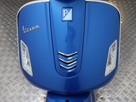 Piaggio Vespa GTS 300 VESPA GTS 300 SUPER ABS 26