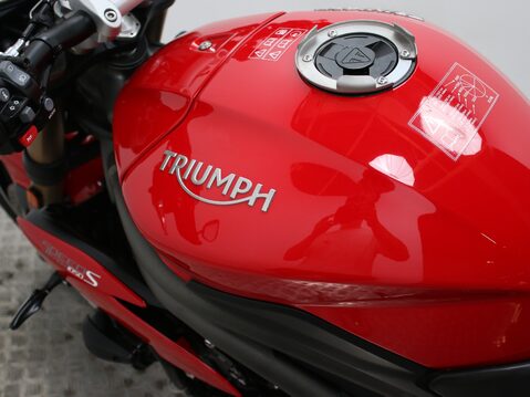 Triumph Speed Triple 1050 SPEED TRIPLE S 1050 30