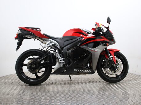 Honda CBR600RR CBR600RR