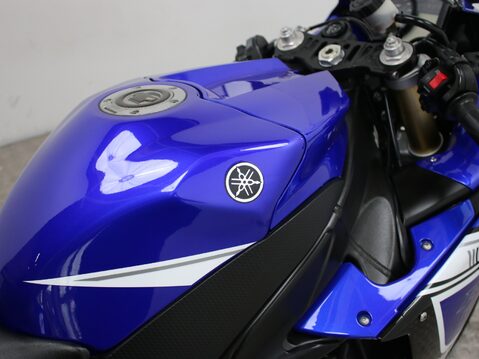 Yamaha R1 YZF-R1 20