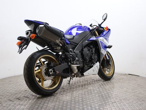 Yamaha R1 YZF-R1 12