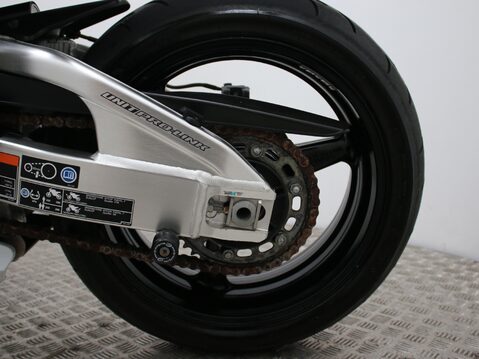 Honda CBR1000RR Fireblade CBR 1000 RR 24