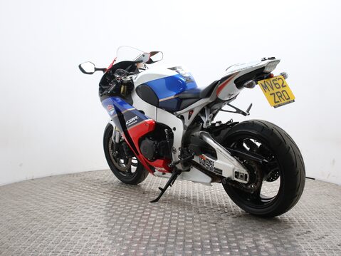 Honda CBR1000RR Fireblade CBR 1000 RR 9