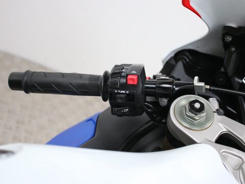 Honda CBR1000RR Fireblade CBR 1000 RR 17