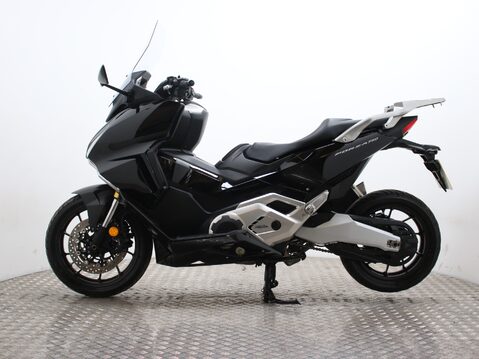 Honda Forza 750 NSS 750 8