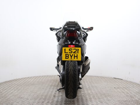 Honda Forza 750 NSS 750 11
