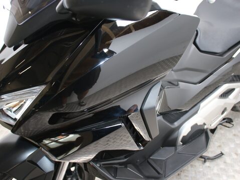 Honda Forza 750 NSS 750 15