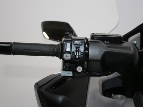 Honda Forza 750 NSS 750 24